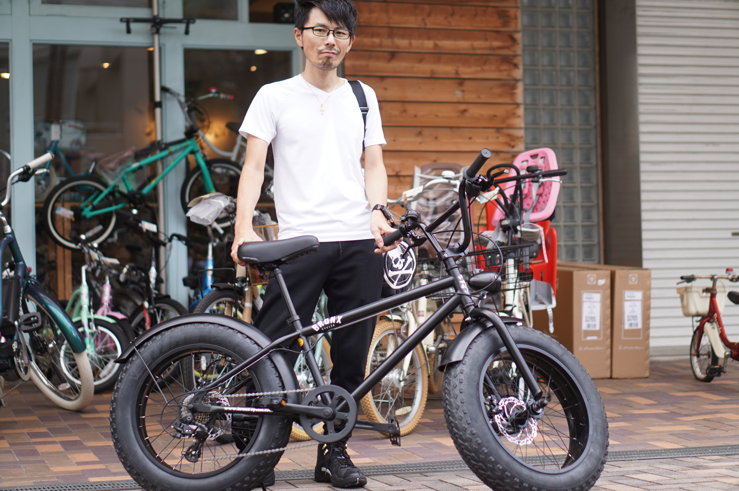 取引可能」マットブラックのカッコいいファットバイク - 愛知県のスポーツ