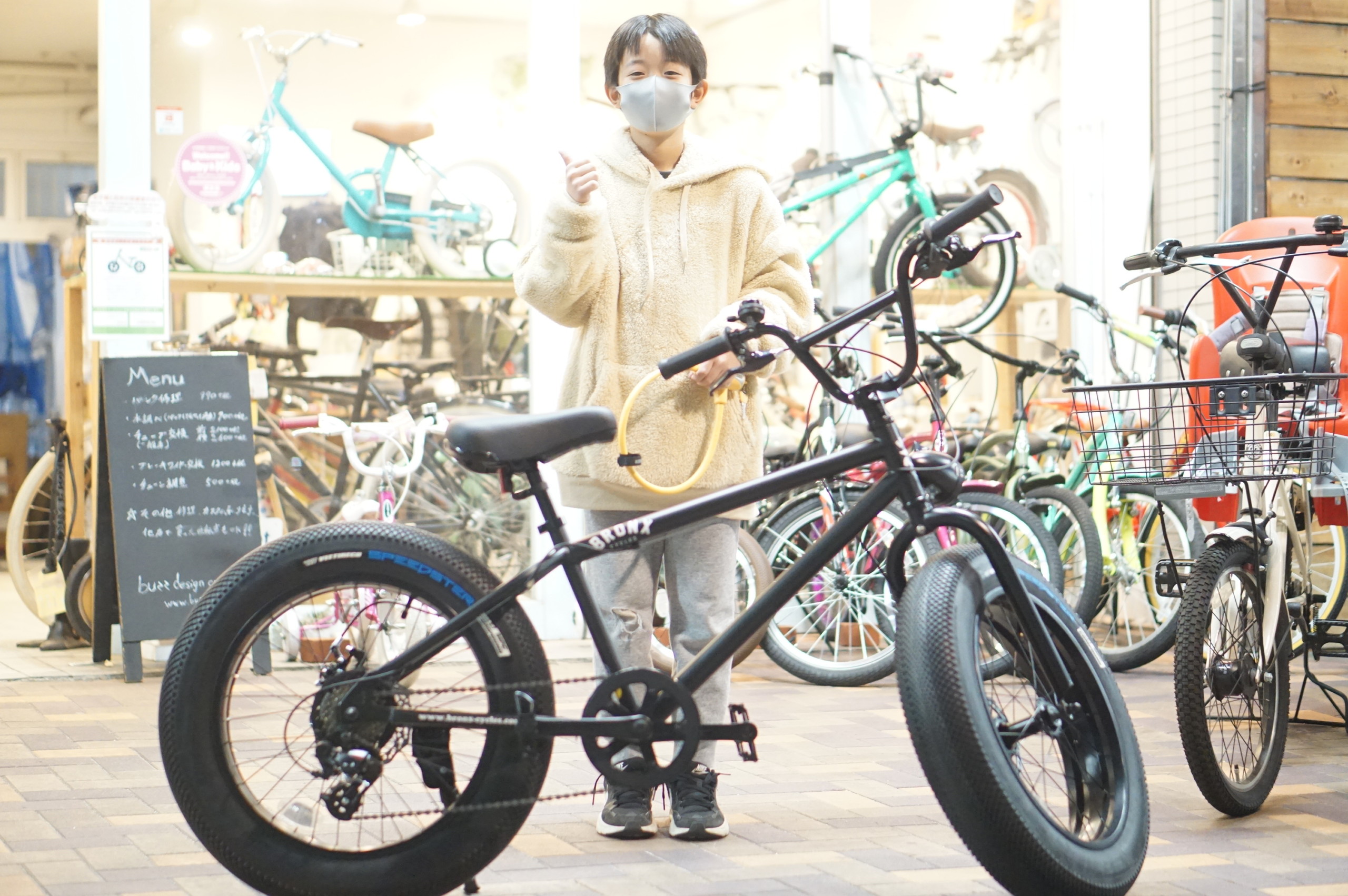 幅広い世代で楽しめるファットバイク 親子で乗れるおしゃれでかっこいい自転車をお求めなら愛知県名古屋市北区のバズデザインサイクル
